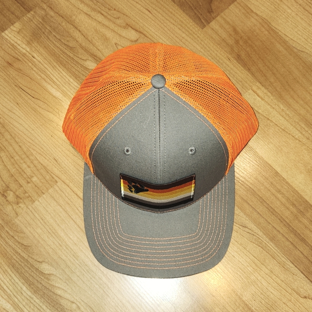 Bear Pride hat - Picture 6 of 8